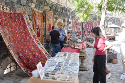 Nevşehir'de antika ve koleksiyon meraklıları tarihin merkezinde buluşuyor