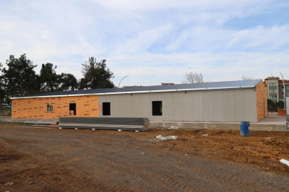 Kocaeli Gebze’de geçici kaymakamlık binasında çalışmalar sürüyor