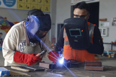 Mersin'de çelik kaynak eğitimleri sürüyor
