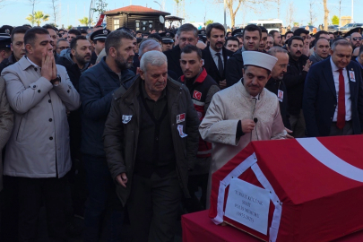 Şehit polis Turgut Külünk, memleketi Akçakoca'da son yolculuğuna uğurlandı