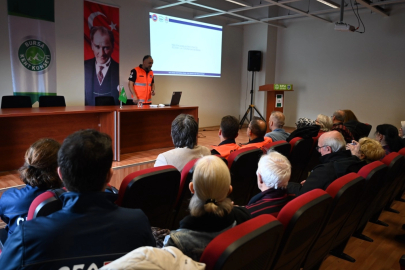 Bursa Kent Konseyi afetle mücadele ediyor