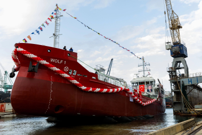 İlk sıfır emisyonlu tanker "WOLF 1" denize indirildi