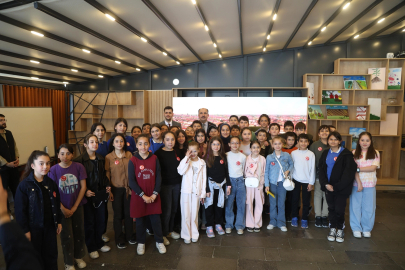 Konya'da Başkan Altay, çocuk ve gençlik meclisi üyeleriyle buluştu